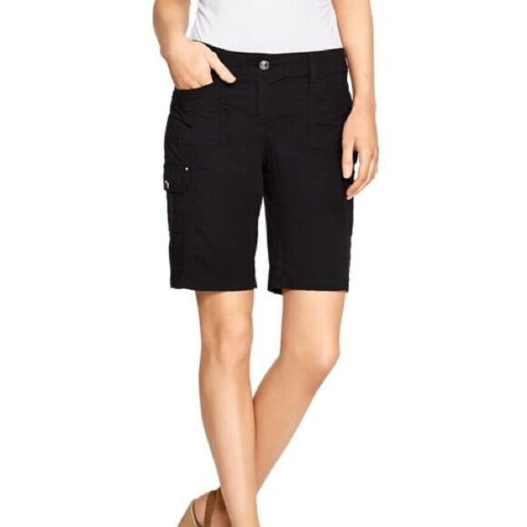 ✨ Convertible Cargo Shorts✨ - Picture 2 of 10